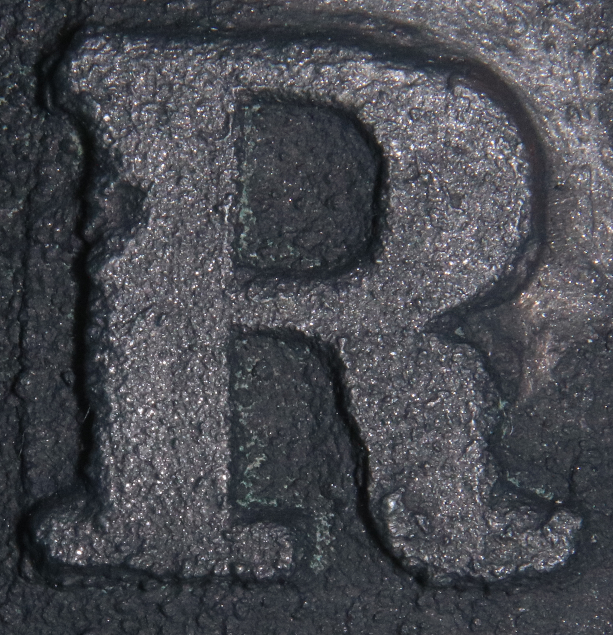R